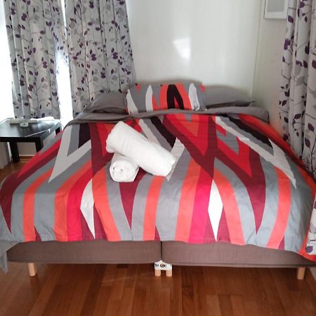 Nice 1-Bedroom Apartment In Heart Of The City 스타방에르 외부 사진